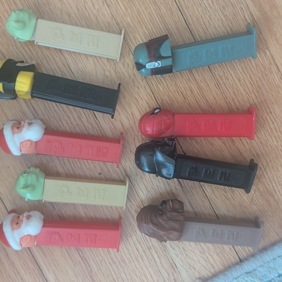 Pez Containers - Picture 2 of 3